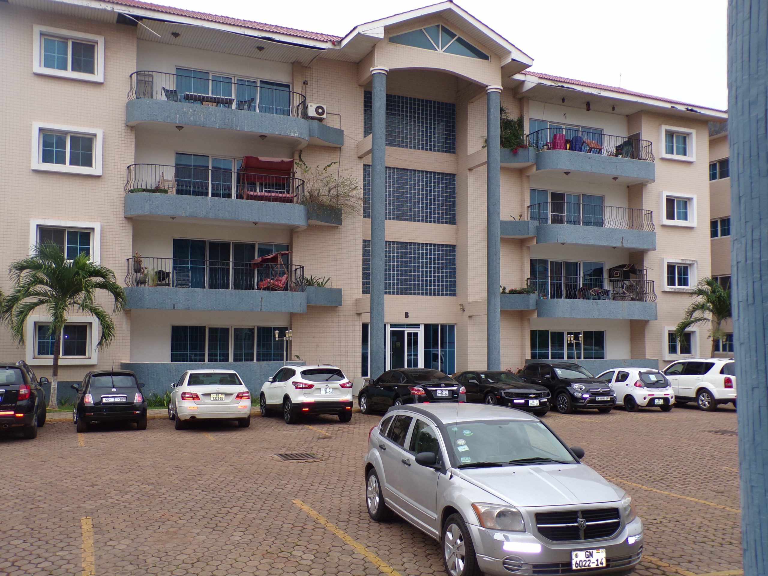 3 BEDROOM FURNISHED TOWNHOUSE FOR RENT AT AIRPORT RESIDENTIAL AREA