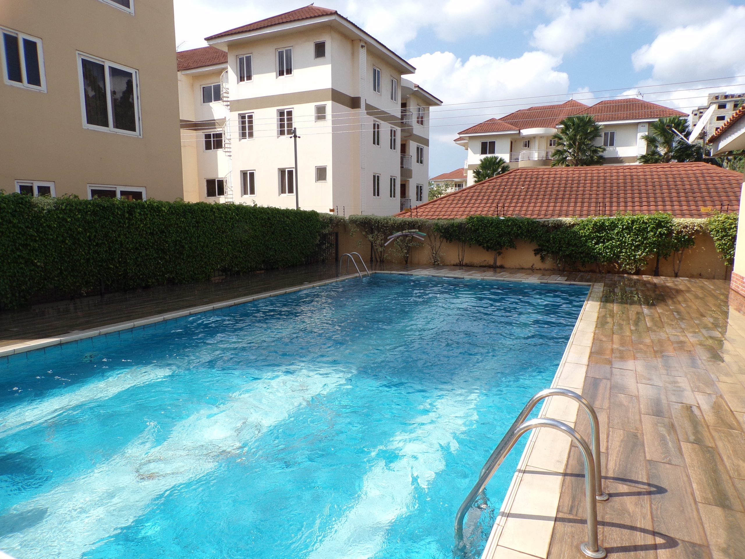 3 BEDROOM APARTMENT FOR RENT AT AIRPORT RESIDENTIAL AREA