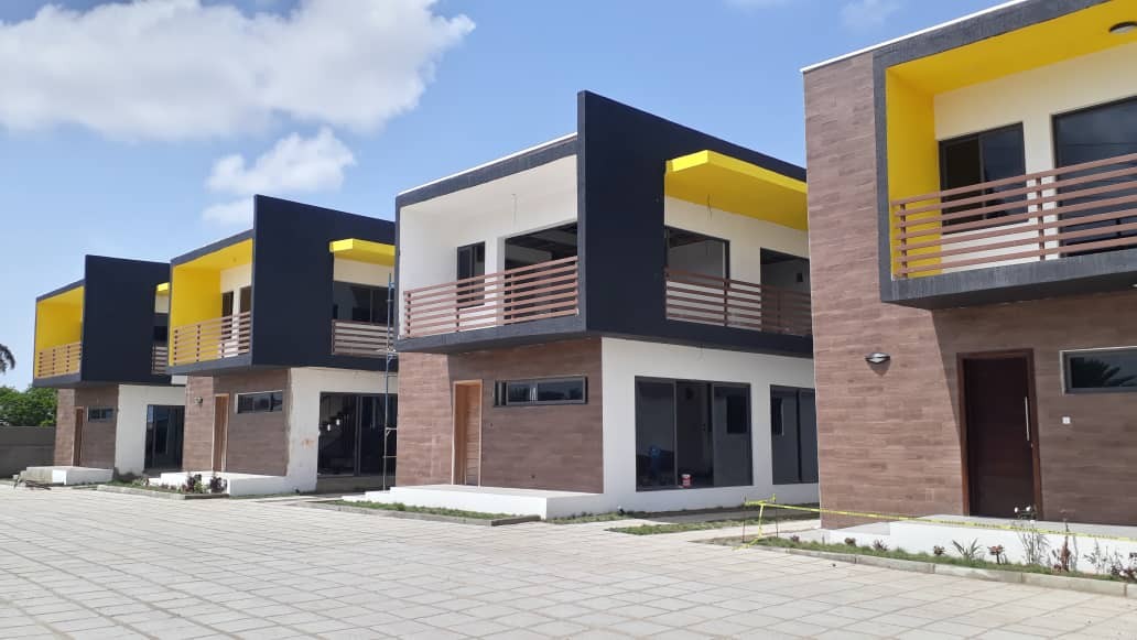 4 BEDROOM TOWNHOUSE FOR RENT AT ABELEMKPE