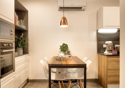 greenviews-residential-luxury-apartments-accra-kitchen-table-400x284