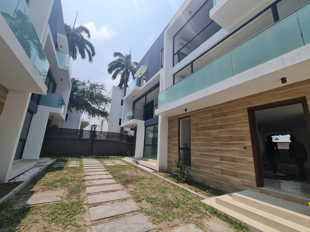 4 BEDROOM SEMI-DETACHED TOWNHOUSE FOR RENT AT CANTONMENTS