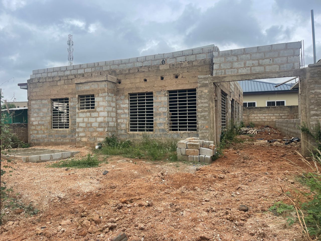 3 BEDROOM UNCOMPLETED HOUSE FOR SALE AT EAST LEGON HILLS