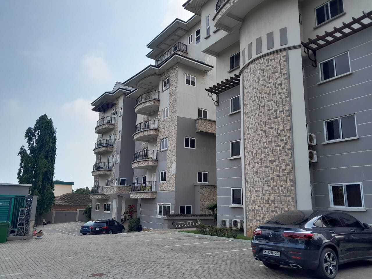 3 BEDROOM FURNISHED APARTMENT FOR RENT AT NORTH RIDGE